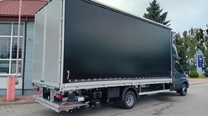 IVECO Daily 70C18 KURTYNA