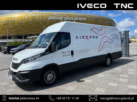 IVECO Daily 35S18 FURGON