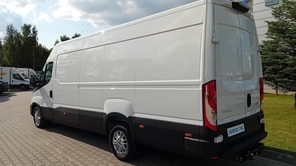IVECO Daily 35S18HA8V FURGON