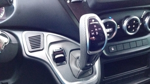 IVECO Daily 35S18A8 V VAN przewóz osób