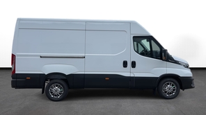 IVECO Daily 35S18A8 V FURGON