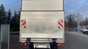 IVECO Daily 70C18H/P KONTENER