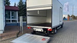 IVECO Daily 70C18H/P KONTENER