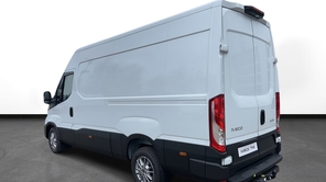 IVECO Daily 35S18A8 V FURGON