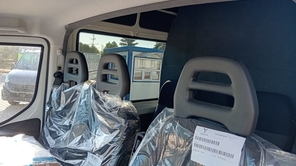 IVECO Daily 35S18 V VAN przewóz osób